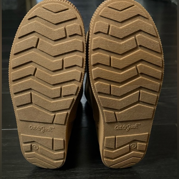 Cat & Jack Natalia Shearling Style Boots Cognac 4 - Picture 7 of 9